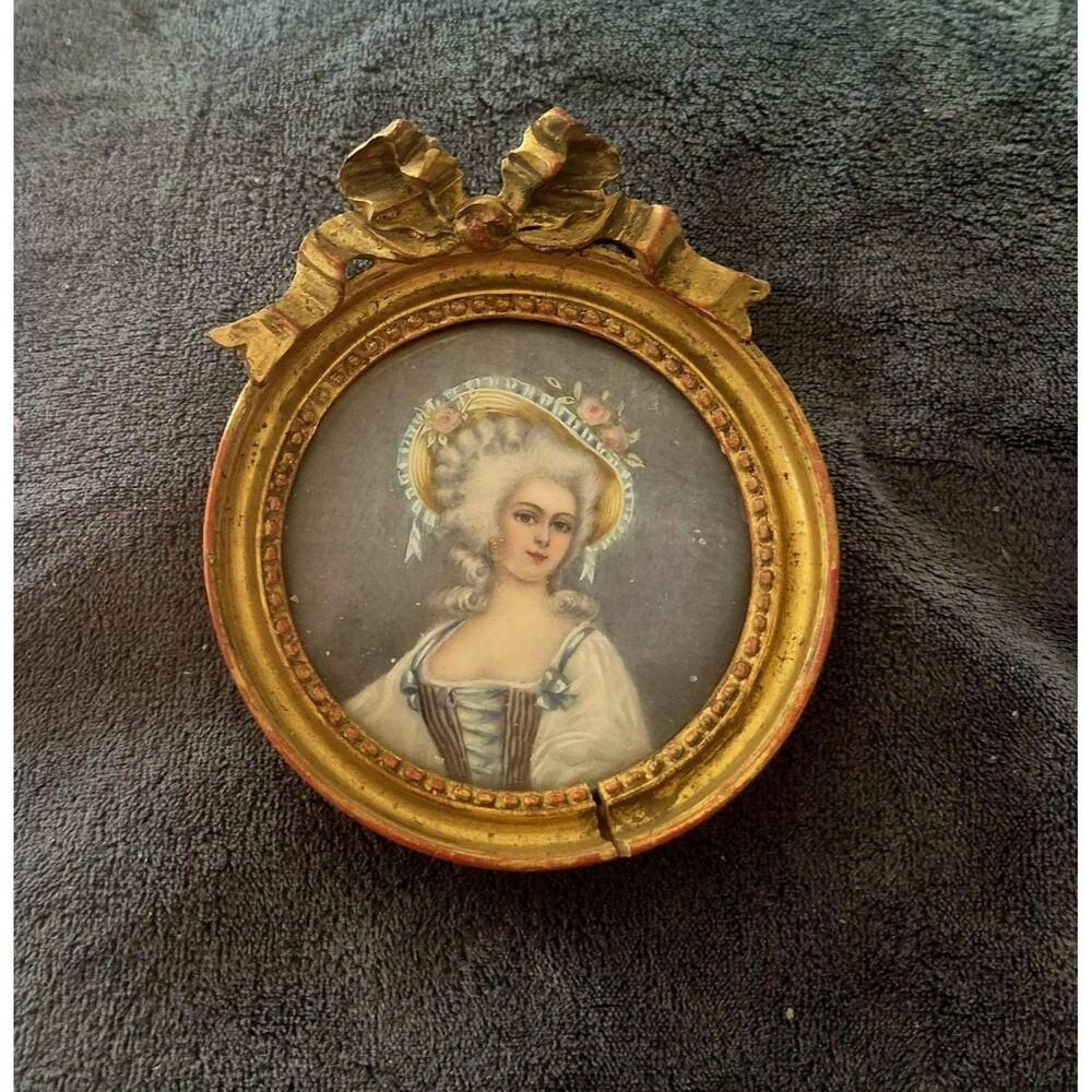 Antique French Miniature Portrait Lady Gilt  Wood Bow Frame As-Is Cracked - Picture 2 of 8